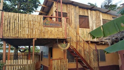 Photos of Coco Caba&ntilde;as Tela