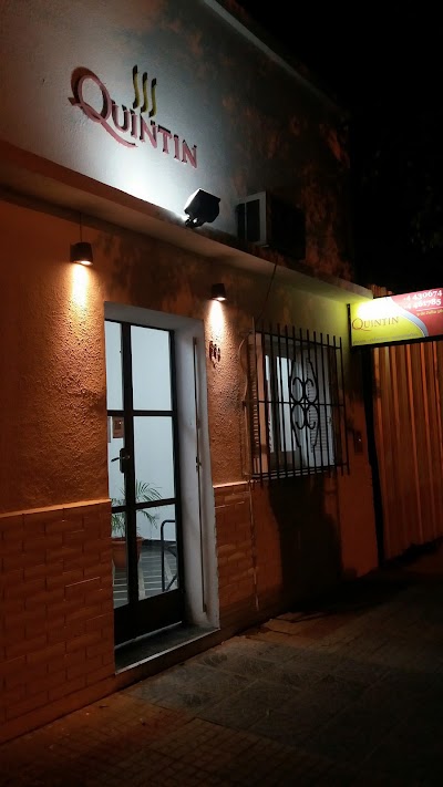 Photos of Quint&iacute;n Delivery