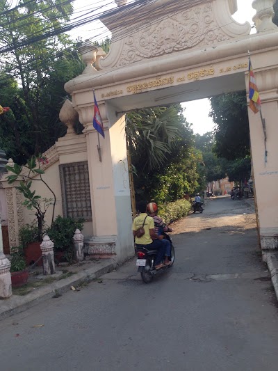 Photos of Watthan Artisans Cambodia