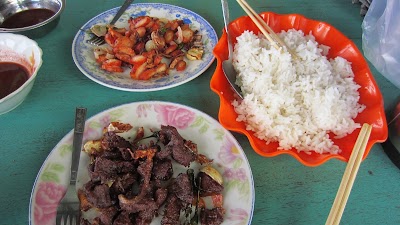 Photos of Kyaikhteeyoe Pagaoda
