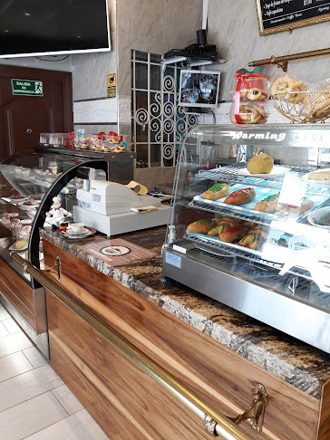 Centenario Cafeteria Panadería