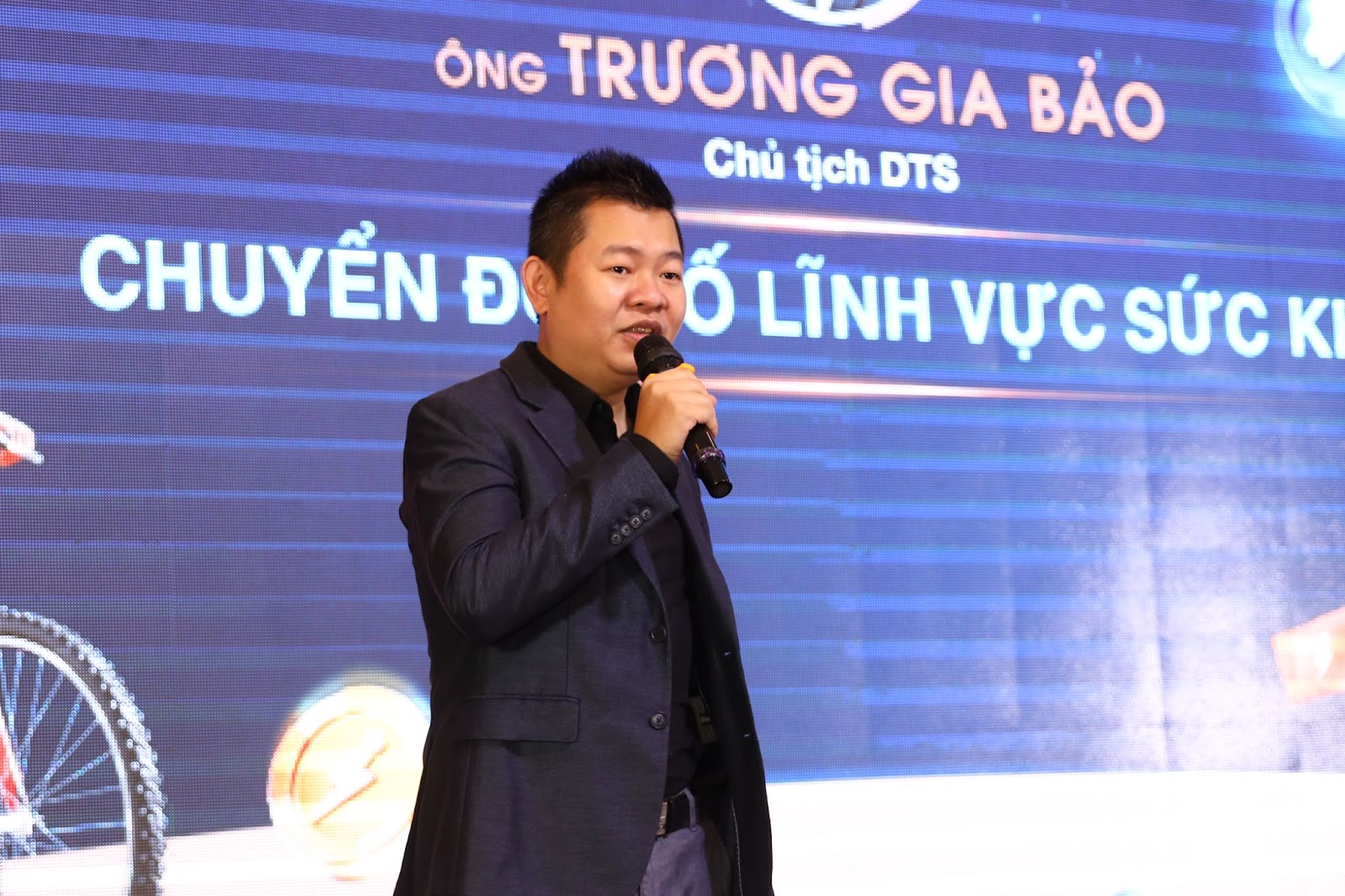 Nhãn hàng thể thao, mỹ phẩm, làm đẹp cùng đồng hành trong thế giới của Metaverse 