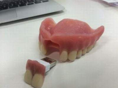 senior usb stick