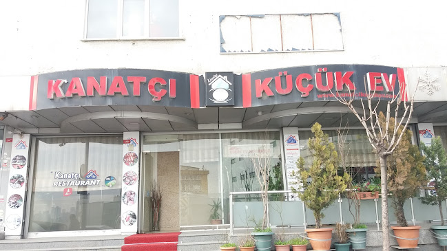 Kanatçı Küçük Ev