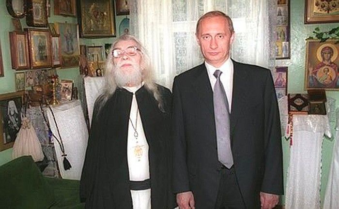 Иоанн Крестьянкин и Владимир Путин, 2000 год