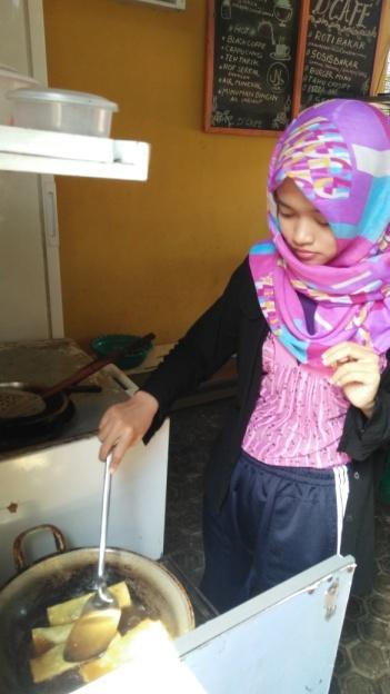 E:\KWU\Dok. magang 1, 10 Sep 2017\IMG20170910093444-1.jpg