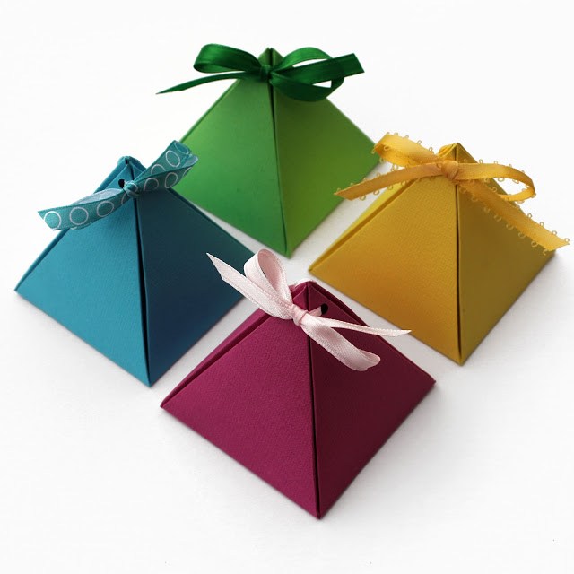 How To Wrap Gift Without Tape, Gift wrapping Without Tape