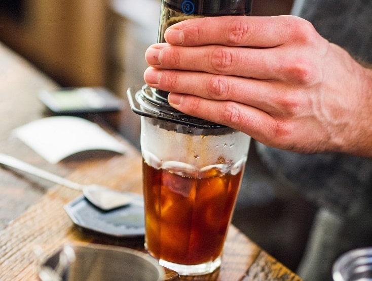 How to Make AeroPress Cold Brew (Simple Recipe) - Coffee Affection