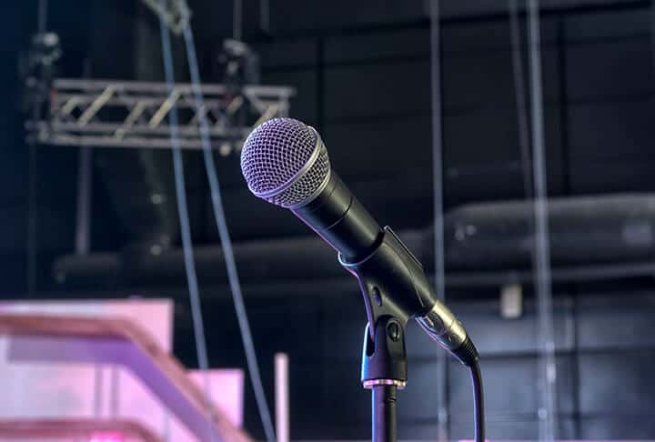 dynamic vocal microphone on stage