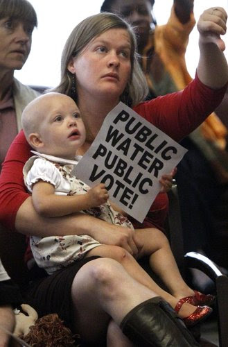 Portlanders protest fluoridation