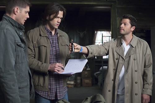Recap/review of Supernatural 7x21 "Reading is Fundamental" by freshfromthe.com