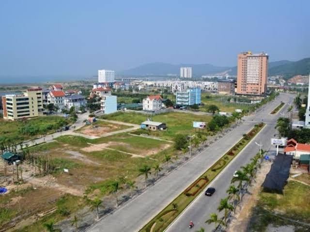 Khách sạn Crown
