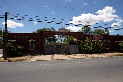 abilene courts