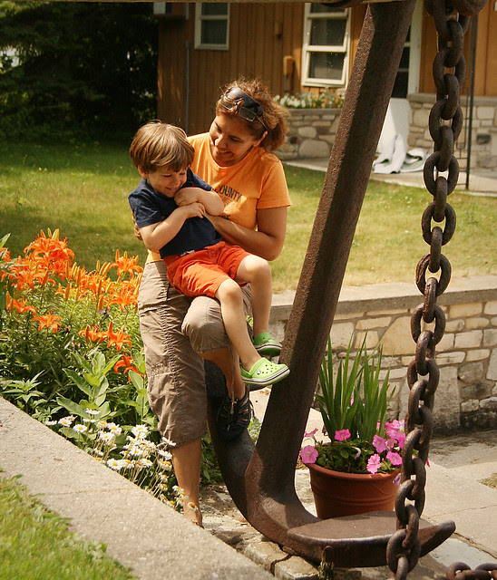 oliver-momma_gillsrock_july2011