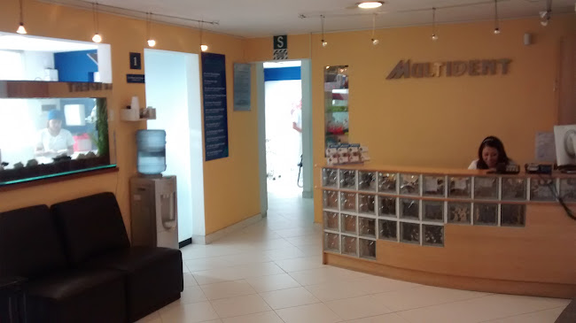 Multident Pueblo Libre - Dentista