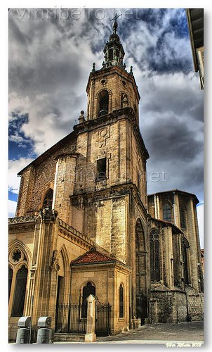 Igreja de S. Pedro Apostolo, em Vitoria by VRfoto