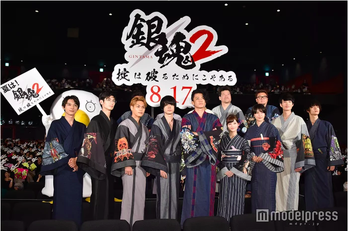勝地涼婚後首次出席活動 銀魂2 試映會秀戒指 Love News 新聞快訊