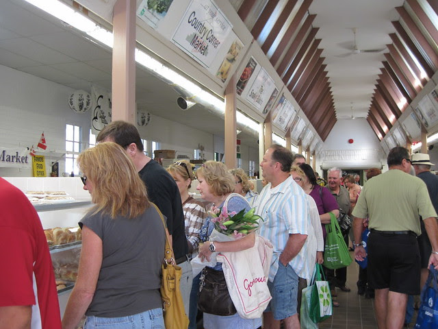 Welland Farmers' Market - 10 September 2011 - NiagaraWatch.com