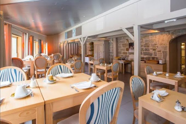 photo n° 53 du restaurants Castel Damandre à Les Planches-prés-Arbois