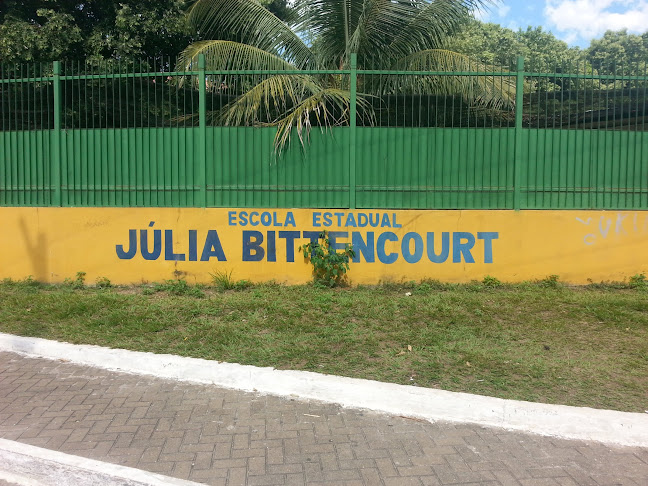 Avaliações sobre Escola Estadual Júlia Bittencourt em Manaus - Escola