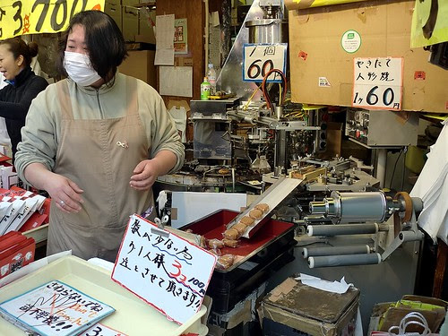 Ningyo-yaki Making