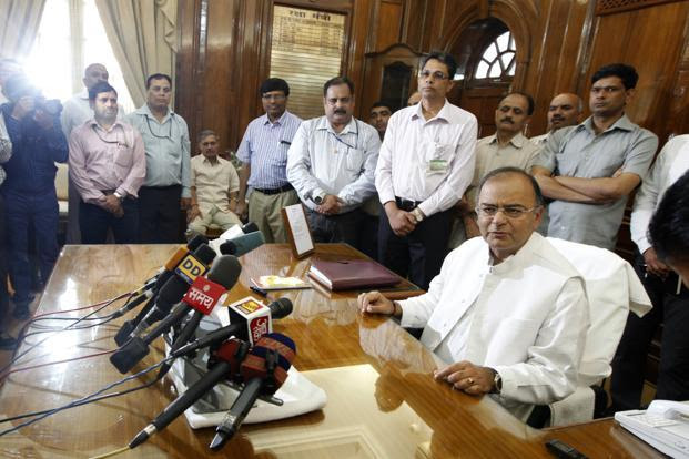 Finance minister Arun Jaitley. The Seventh Pay Commission was supposed to submit its report and recommendations to the finance ministry on 31 August. Photo: HT