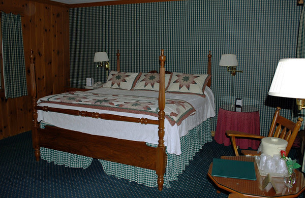 King-size room #116 at the Brookside Motel