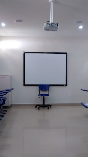 R. Carvalho de Souza - Madureira, Rio de Janeiro - RJ, 21350-180