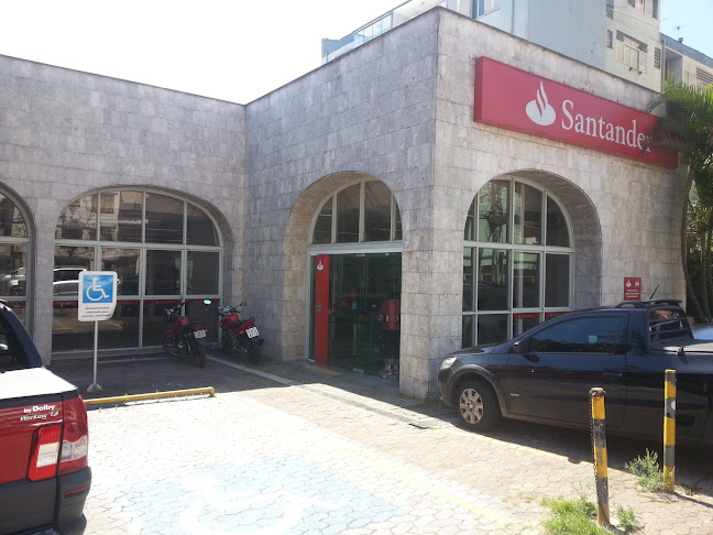 Avaliações sobre Banco Santander - Agência 3735 em Porto Alegre - Banco