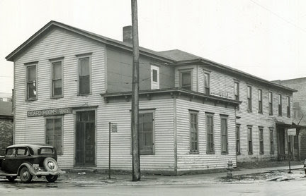 M0329LOOKBACK.jpg