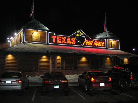 The image “http://twincitiesrestaurantblog.typepad.com/tcrb/images/texasroadhouse_0011000_1.jpg” cannot be displayed, because it contains errors.
