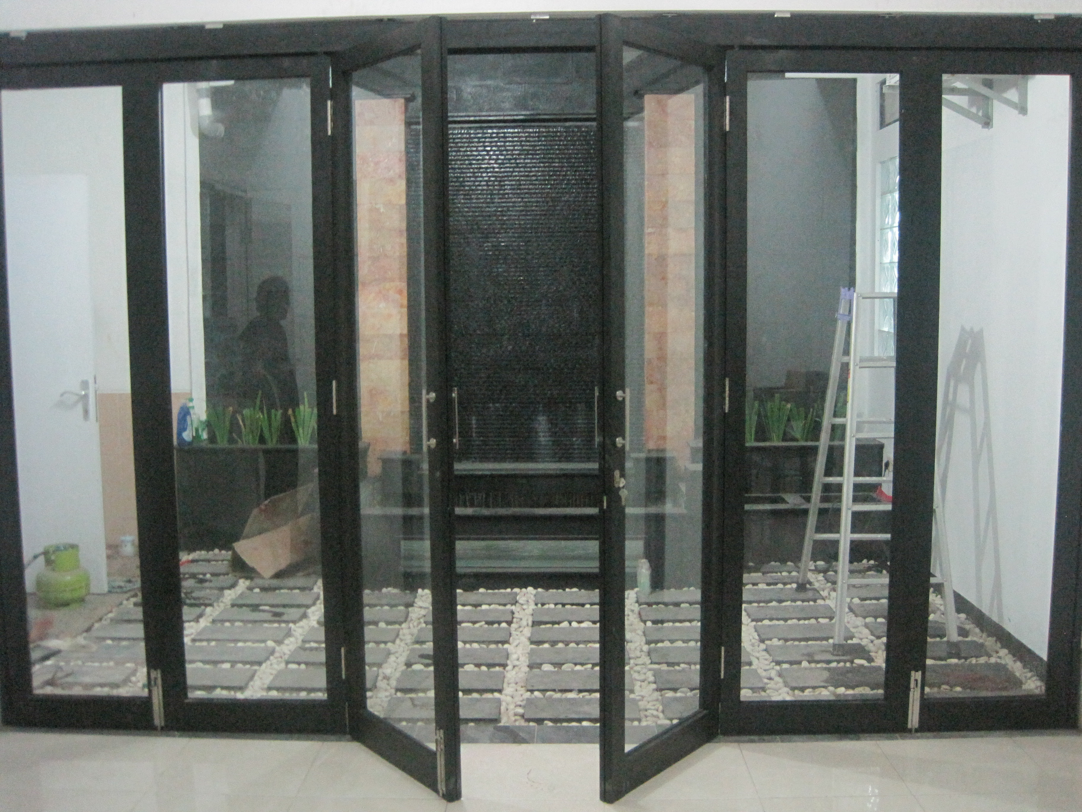 iModel Pintu Lipati Untuk Penyekat Ruangan iModel Pintu Lipati Untuk Penyekat Ruangan