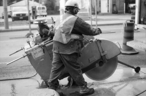 Diesel Road Saw