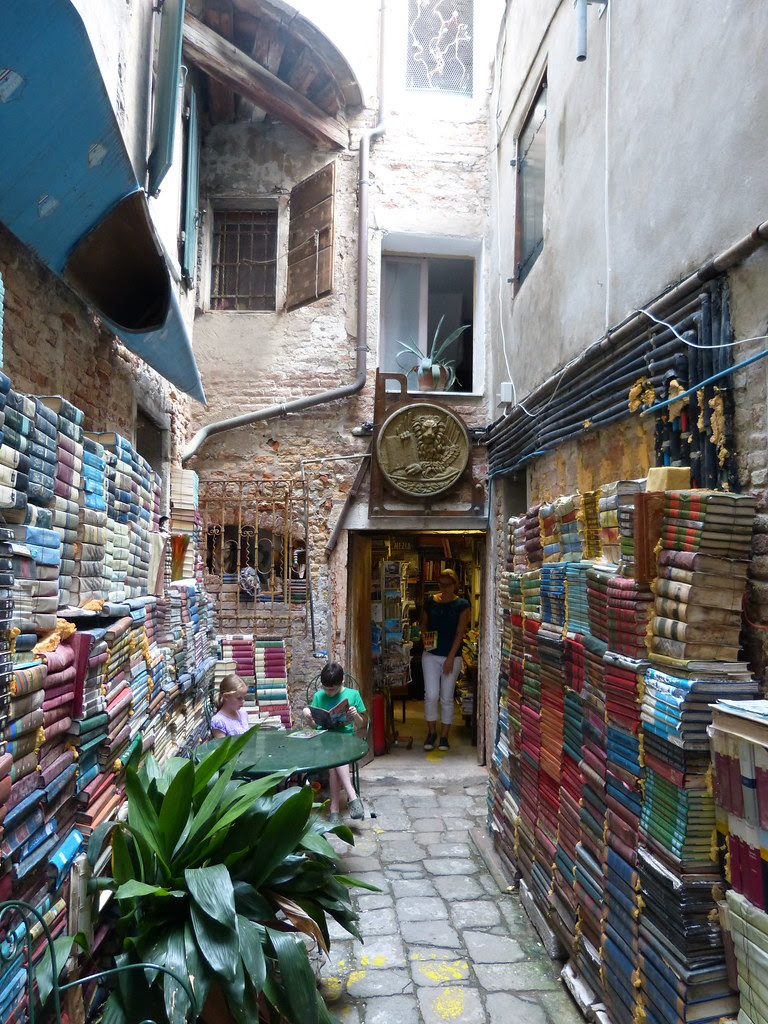 Libreria Acqua Alta, Venice