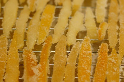 Drying the sugar coated peels