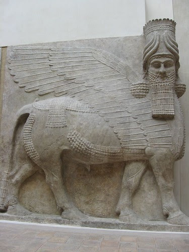 Toros alados (lamassu)