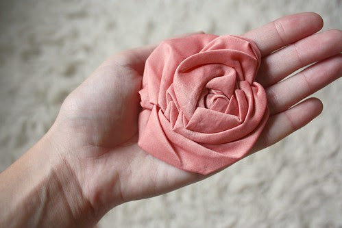 How To: Satin Rose