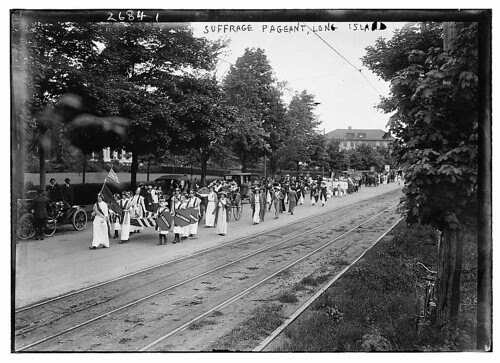 Suffrage pageant - Long Isl. (LOC)