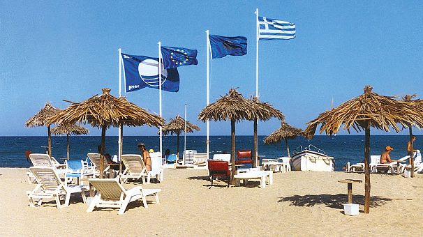 Ελλάδα: Οι 430 παραλίες που κέρδισαν «Γαλάζια Σημαία» για το 2016
