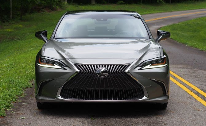 2019 Lexus ES 350 Review - AutoGuide.com News 2019 Lexus ES 350 Review - AutoGuide.com News