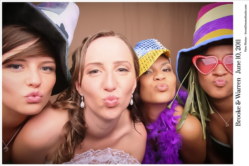 photo booth wedding