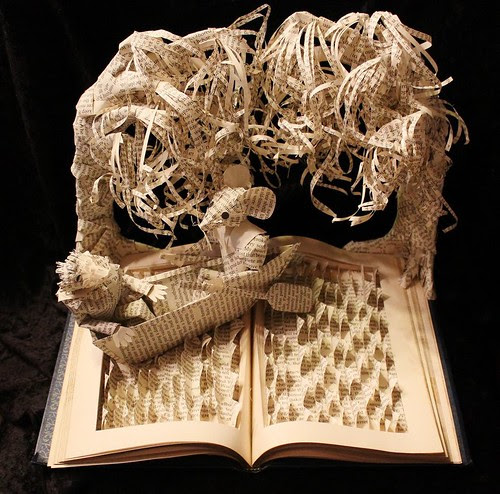 The Wind in the Willows book sculpture