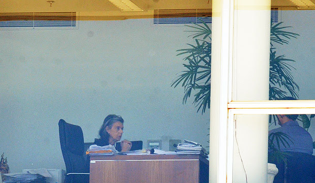 BRASILIA, DF, BRASIL, 28/01/2017, Lava Jato Naõ Para,Prasidente do STF,Carmen Lucia trabalhando em seu gabinete no STF neste sabado 28/01/2017. (Foto: Renato Costa/Folhapress, PODER)