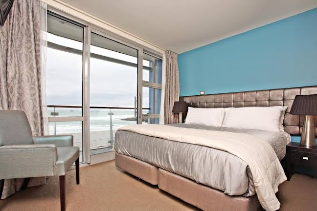 Reviews of Hotel Saint Clair in Dunedin - Hotel