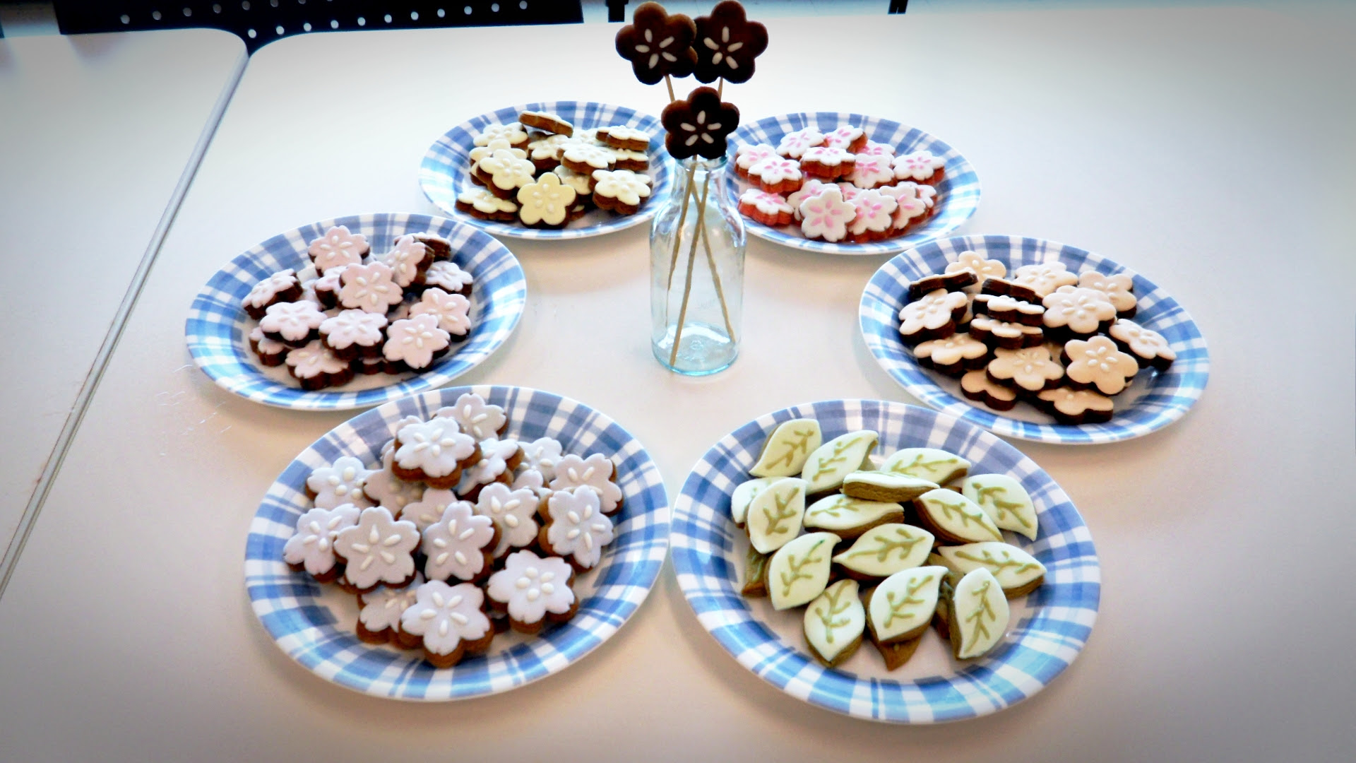 Cherry blossom cookies!