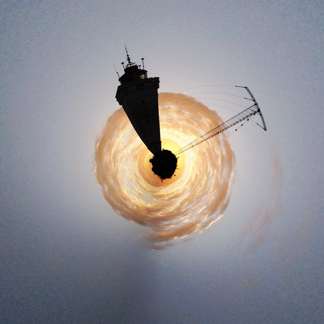 31/1.2012 - tiny planetized lighthouse