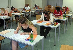 Students taking a test at the University of Vi...
