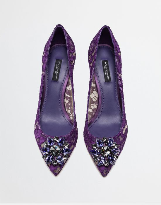 Dolce&Gabbana Taormina lace Bellucci court shoes with brooch Dolce&Gabbana Taormina lace Bellucci court shoes with brooch