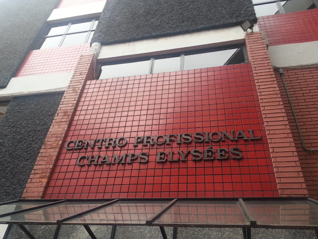 Avaliações sobre Galeria Champs Elysees em Porto Alegre - Shopping Center