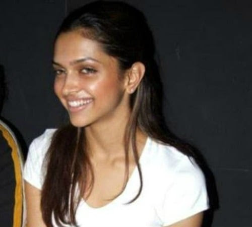 Beautiful Deepika Padukone Without Makeup - Celebrity In Styles